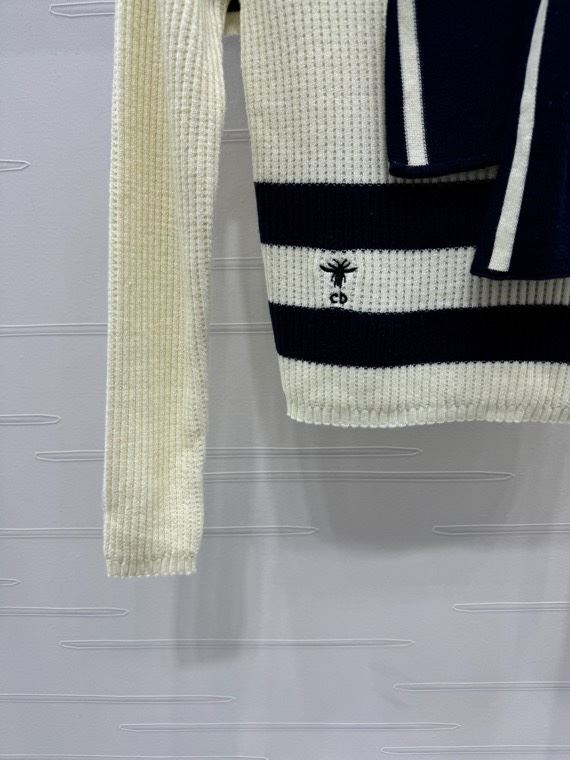 Christian Dior Sweaters